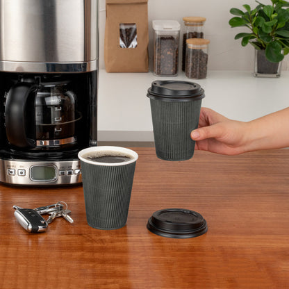 Restpresso 12 oz Gray Paper Ripple Wall Coffee Cup - with Black Lid - 3 1/2" x 3 1/2" x 5" - 20 count box