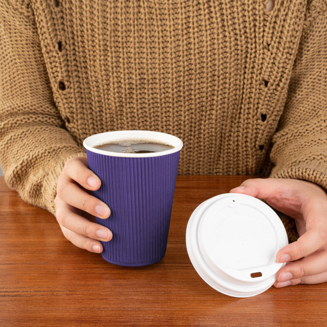 Restpresso 12 oz Royal Purple Paper Ripple Wall Coffee Cup - with White Lid - 3 1/2" x 3 1/2" x 5" - 20 count box