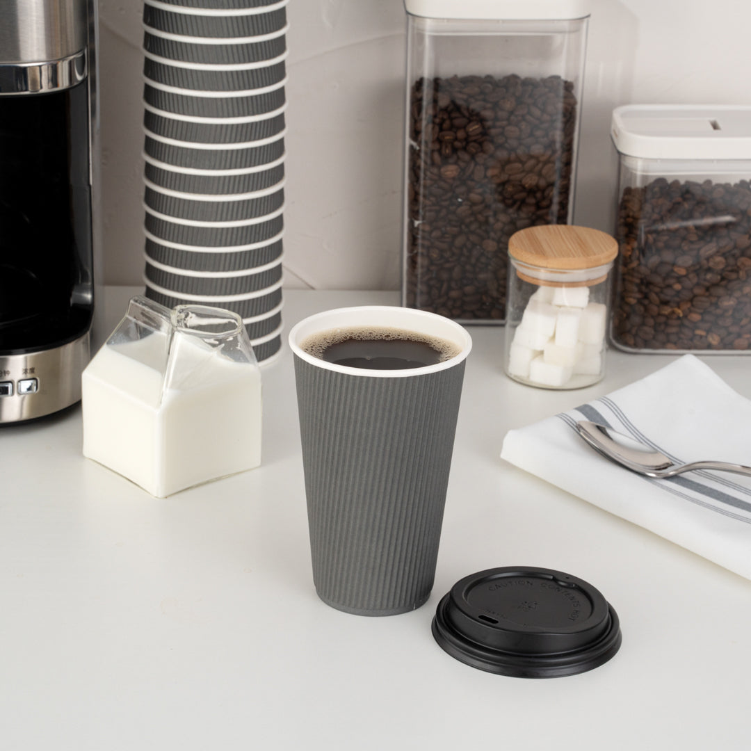Restpresso 16 oz Gray Paper Ripple Wall Coffee Cup - with Black Lid - 3 1/2" x 3 1/2" x 6 1/4" - 200 count box