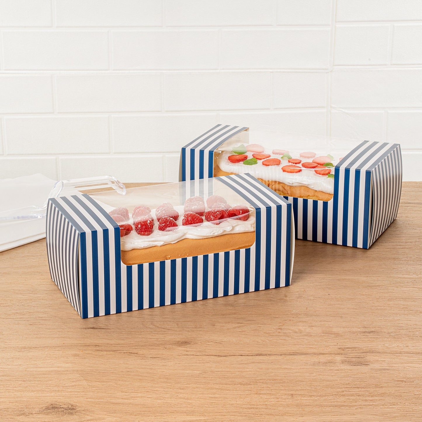 Pastry Tek Blue and White Stripe Paper Pastry / Cake Box - with Window - 9 3/4" x 4 3/4" x 4" - 100 count box