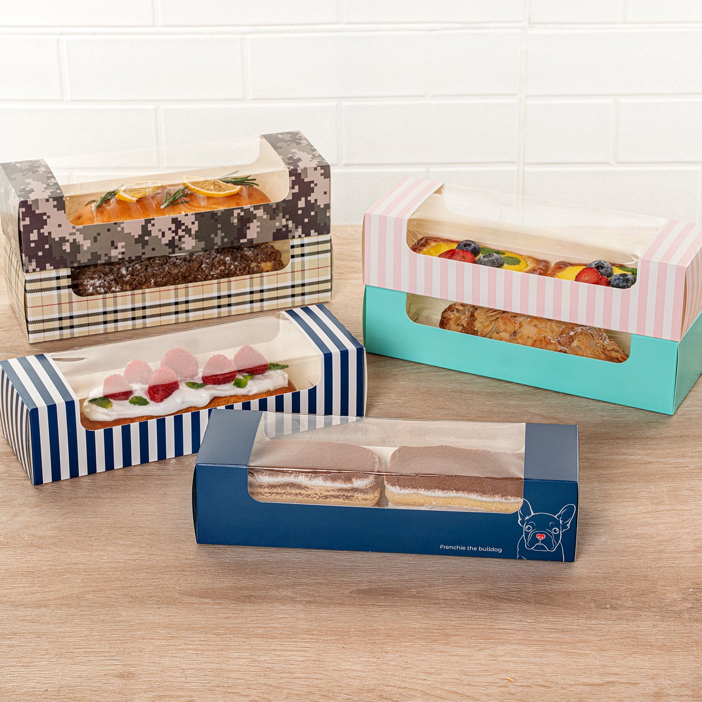 Pastry Tek Frenchie Paper Pastry / Cake Box - with Window - 9 3/4" x 3 1/4" x 2 1/4" - 100 count box