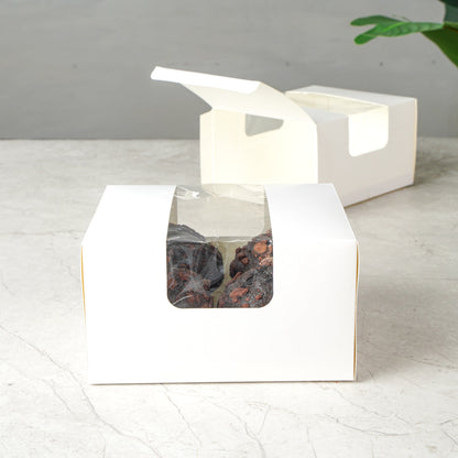 Pastry Tek White Paper Pastry / Cake Box - with Window - 7" x 6" x 4" - 100 count box