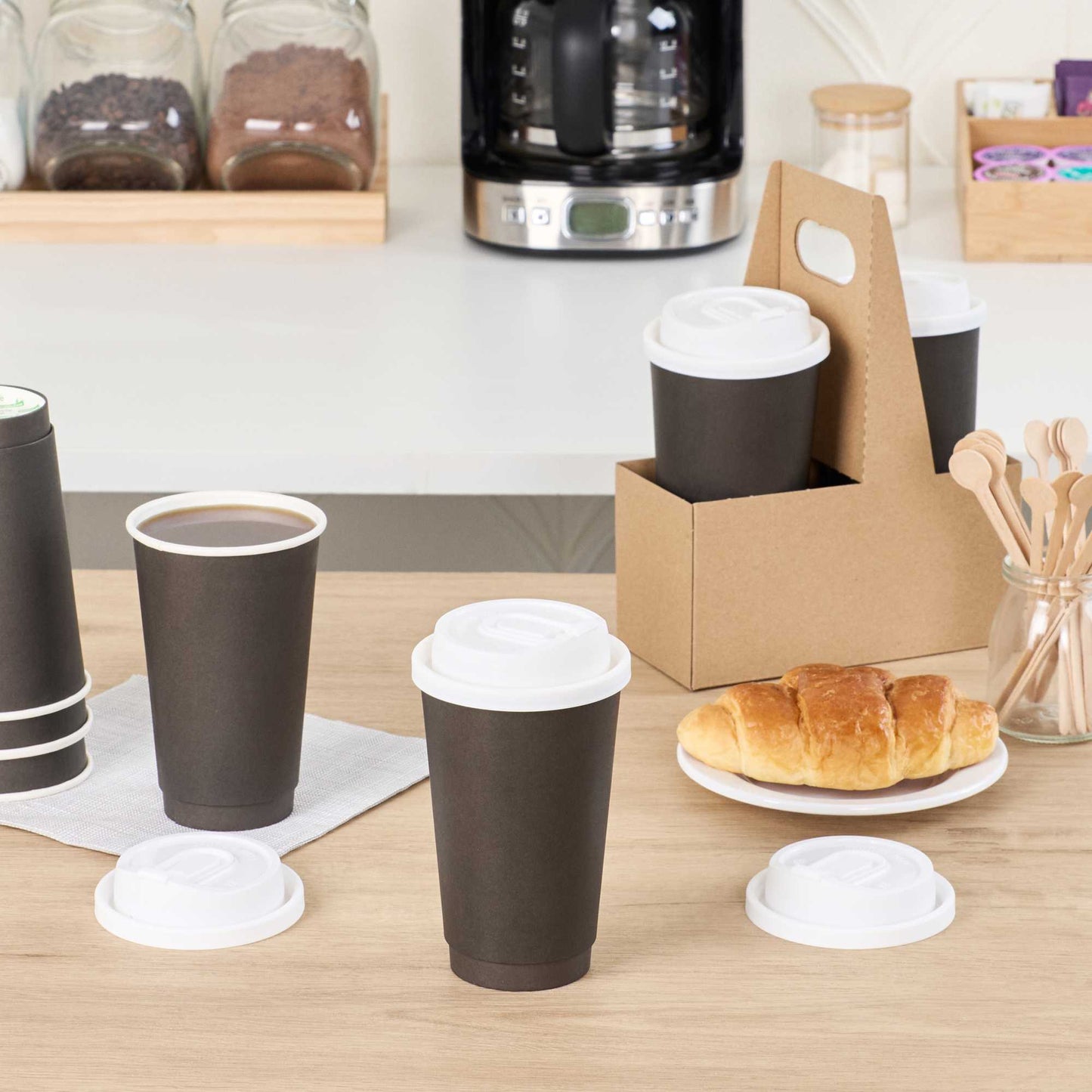 Restpresso White Plastic Coffee Cup Lid - with Detachable Plug, Fits 8, 12, 16 and 20 oz - 500 count box
