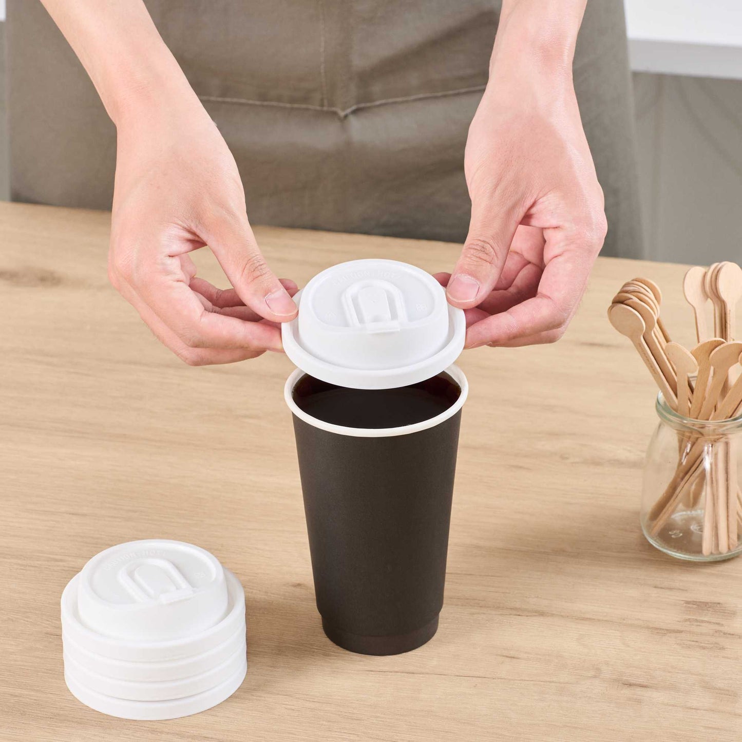 Restpresso White Plastic Coffee Cup Lid - with Detachable Plug, Fits 8, 12, 16 and 20 oz - 500 count box