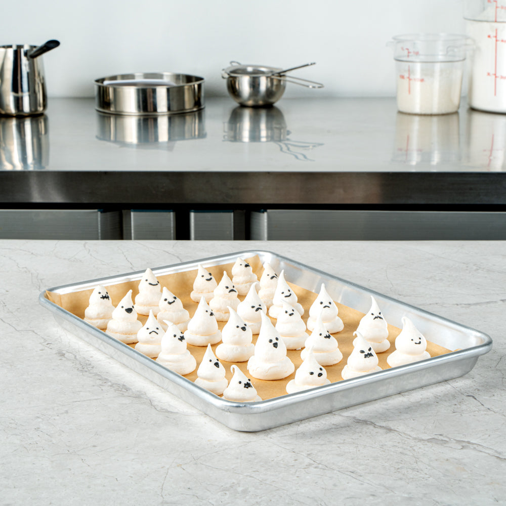 Pastry Tek Unbleached Parchment Paper Quarter Size Sheet Pan Liner - Silicone Coated - 9" x 13" - 200 count box