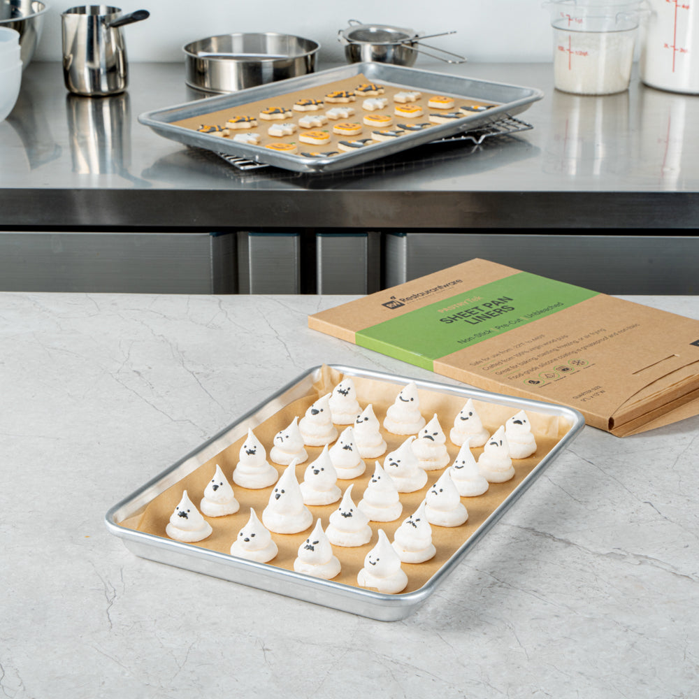 Pastry Tek Unbleached Parchment Paper Quarter Size Sheet Pan Liner - Silicone Coated - 9" x 13" - 200 count box