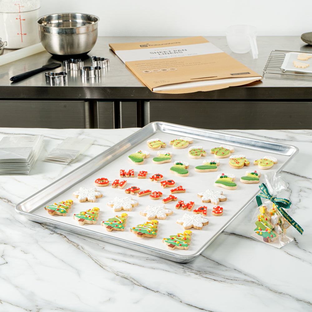 Pastry Tek White Parchment Paper Full Size Sheet Pan Liner - Silicone Coated, Compostable - 16" x 24" - 1000 count box