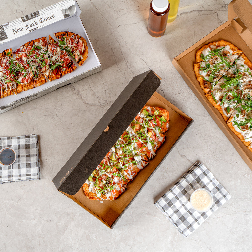 Eco Pie Kraft and Black Paper Corrugated Flatbread Box - 14" x 7" x 1 1/2" - 50 count box