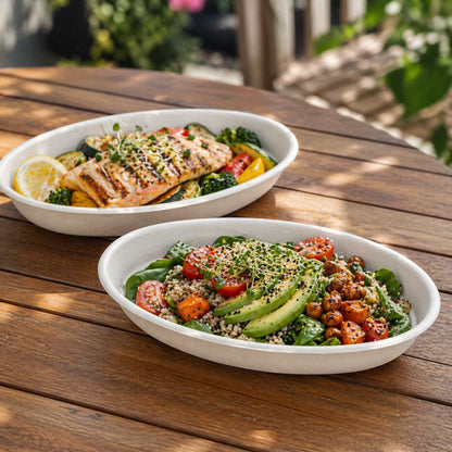 Pulp Safe No PFAS Added 26 oz Oval White Sugarcane / Bagasse Salad Plate - Home Compostable - 9 1/4" x 6" x 1 1/2" - 100 count box