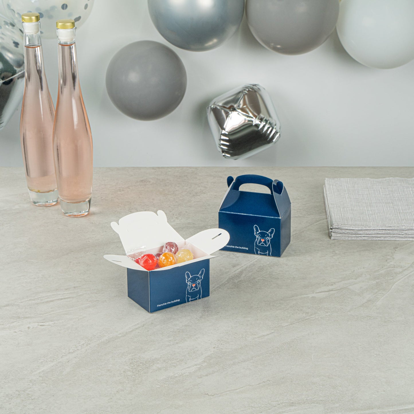 Bio Tek Frenchie Paper Gable Box / Take Out Container - Compostable - 4" x 2 1/2" x 2 1/2" - 100 count box
