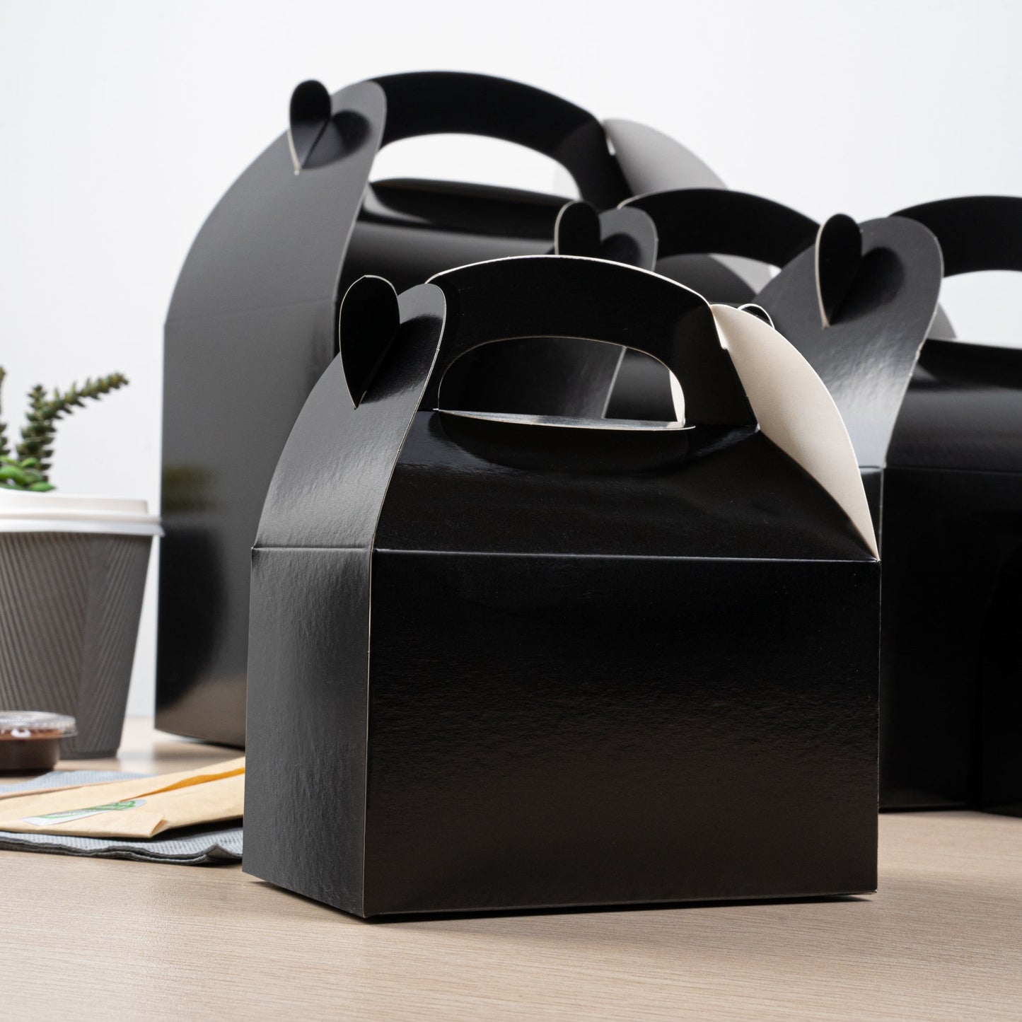 Bio Tek Black Paper Gable Box / Take Out Container - Greaseproof - 6" x 3 1/2" x 3 1/2" - 25 count box