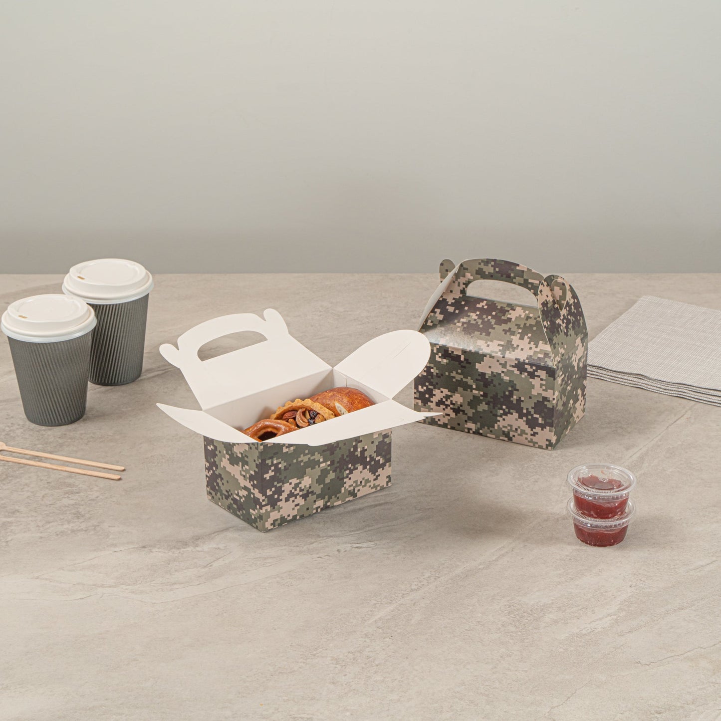 Bio Tek Camouflage Paper Gable Box / Take Out Container - Compostable - 6" x 3 1/2" x 3 1/2" - 100 count box