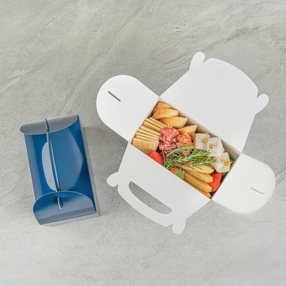 Bio Tek Frenchie Paper Gable Box / Take Out Container - Compostable - 8 1/2" x 4 3/4" x 5 1/2" - 25 count box