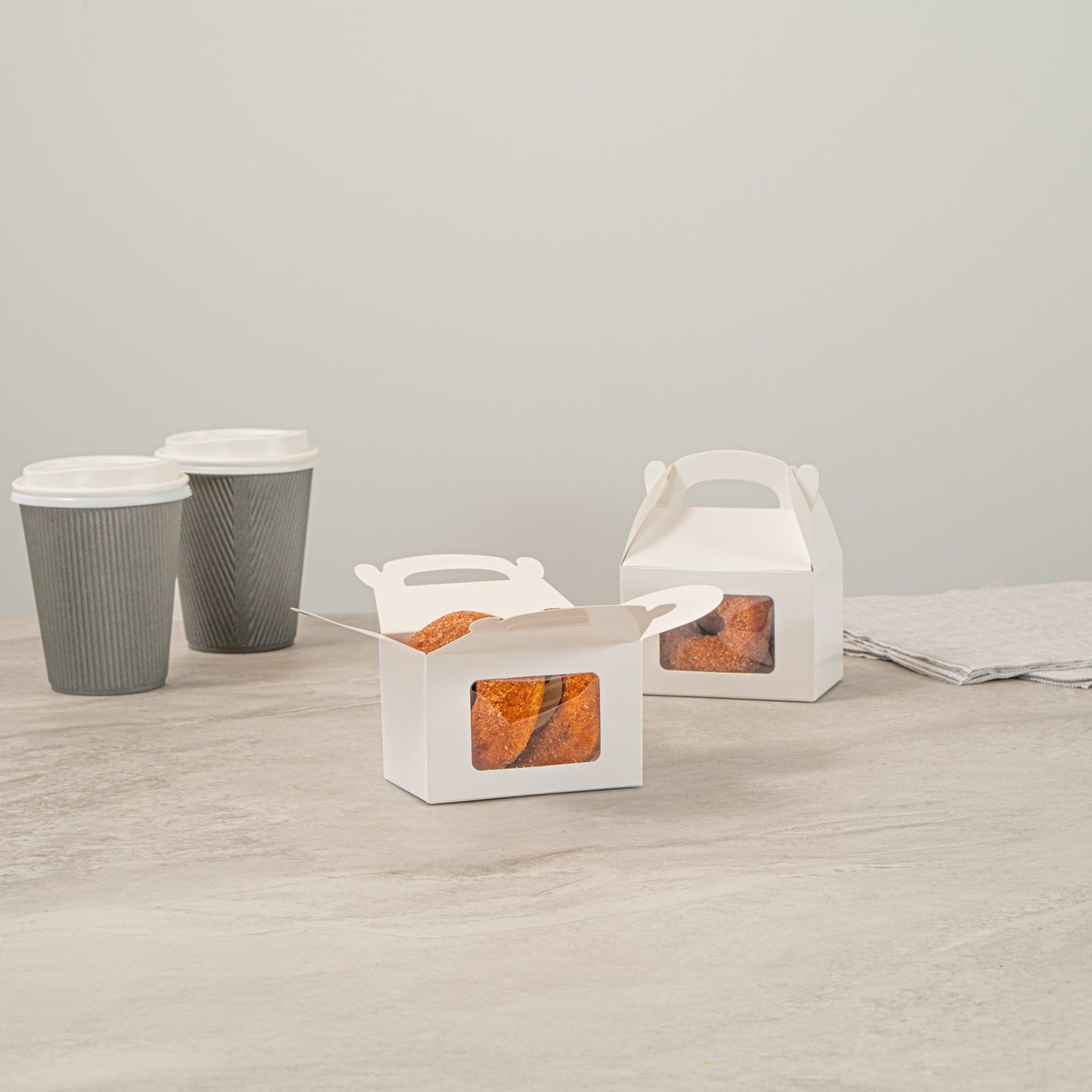 Bio Tek White Paper Gable Box / Take Out Container - Greaseproof, with Window - 4" x 2 1/2" x 2 1/2" - 100 count box