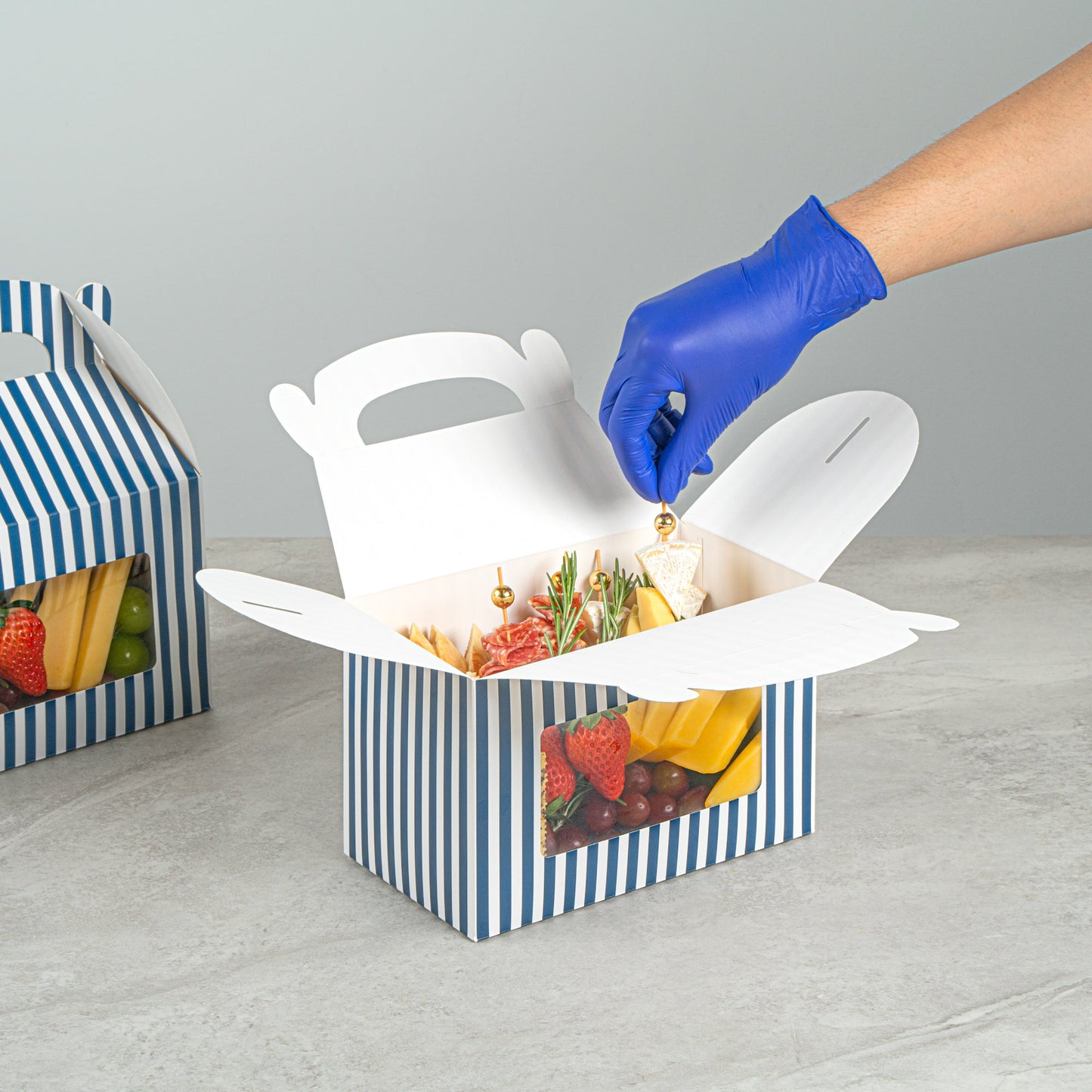 Bio Tek Blue and White Stripe Paper Gable Box / Take Out Container - with Window - 8 1/2" x 4 3/4" x 5 1/2" - 25 count box