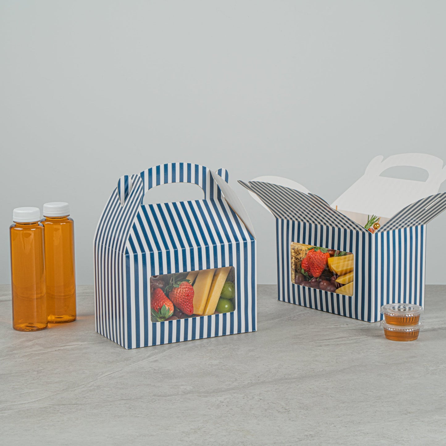 Bio Tek Blue and White Stripe Paper Gable Box / Take Out Container - with Window - 8 1/2" x 4 3/4" x 5 1/2" - 100 count box