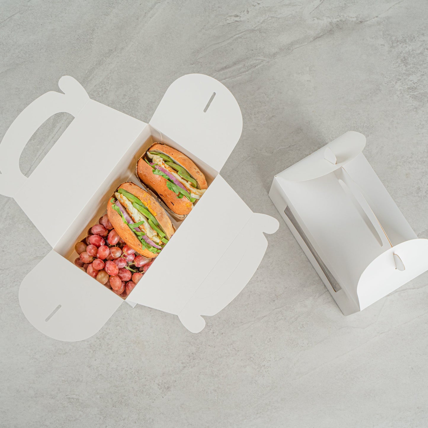 Bio Tek White Paper Gable Box / Take Out Container - Greaseproof, with Window - 8 1/2" x 4 3/4" x 5 1/2" - 25 count box