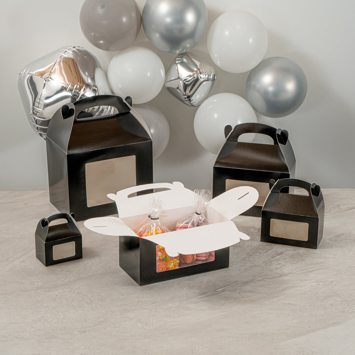 Bio Tek Black Paper Gable Box / Take Out Container - Greaseproof, with Window - 9 1/2" x 5" x 5" - 25 count box