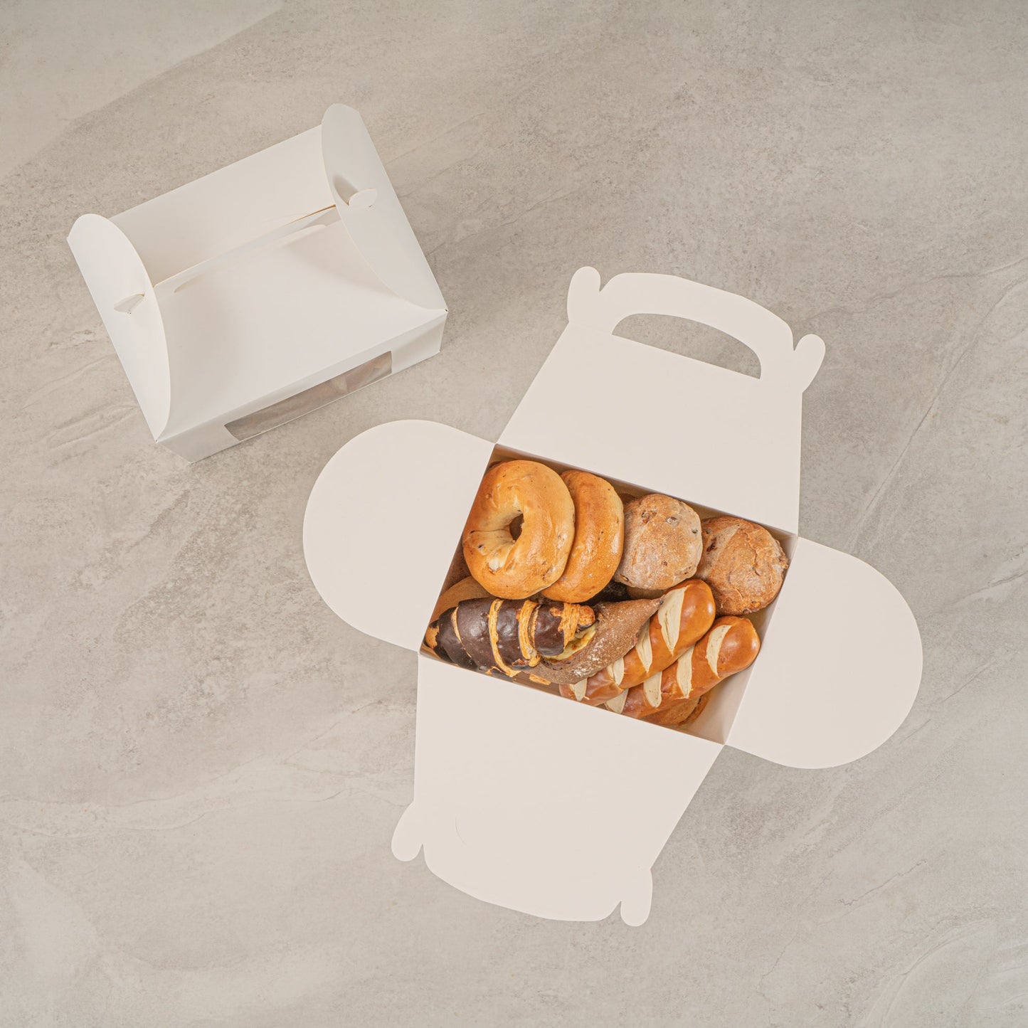 Bio Tek White Paper Gable Box / Take Out Container - Greaseproof, with Window - 10" x 7" x 8" - 100 count box