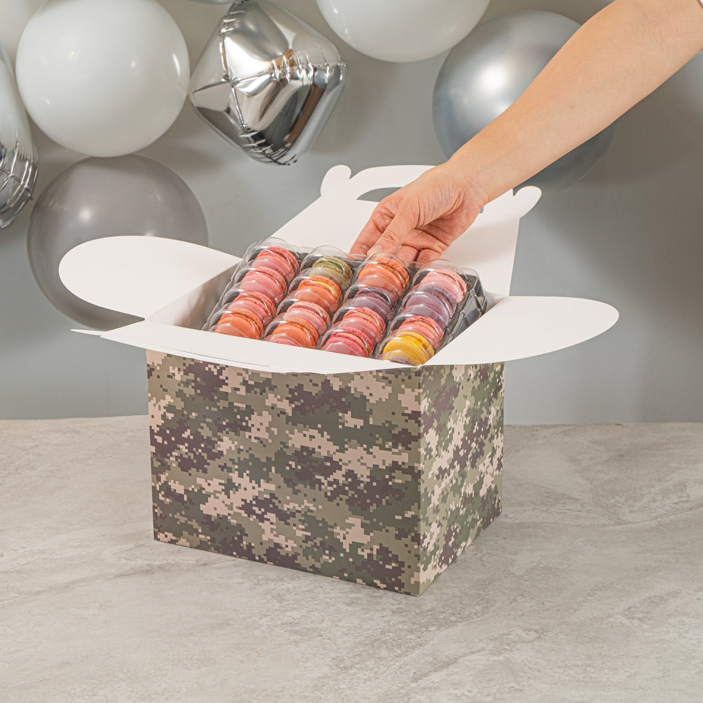Bio Tek Camouflage Paper Gable Box / Take Out Container - Compostable - 10" x 7" x 8" - 100 count box