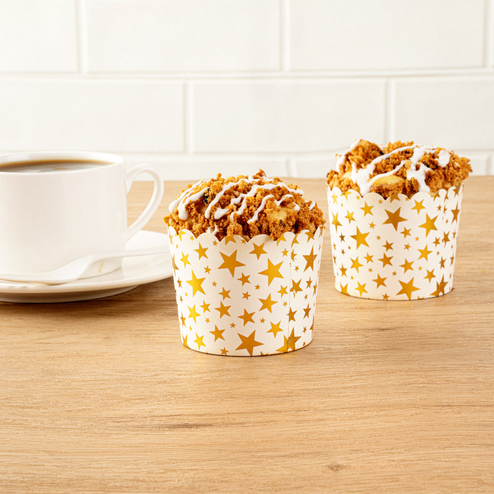 Panificio 4.5 oz White Paper Scalloped Baking Cup - Gold Stars - 2 3/4" x 2 3/4" x 2" - 50 count box