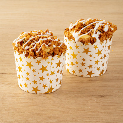 Panificio 4.5 oz White Paper Scalloped Baking Cup - Gold Stars - 2 3/4" x 2 3/4" x 2" - 500 count box