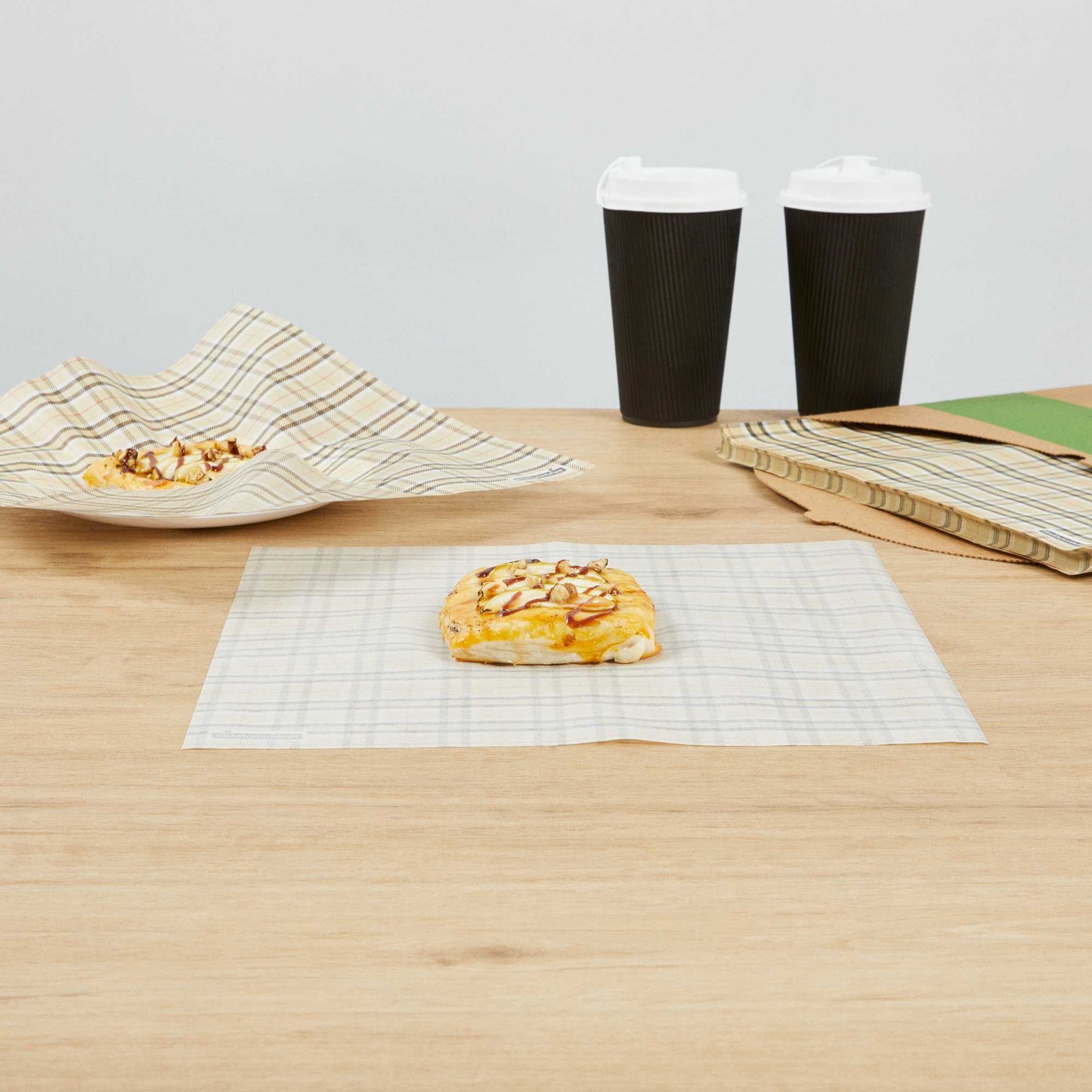 Chef 101 No PFAS Added Plaid Paper Bakery Wrap and Basket Liner - Greaseproof - 12" x 12" - 2000 count box