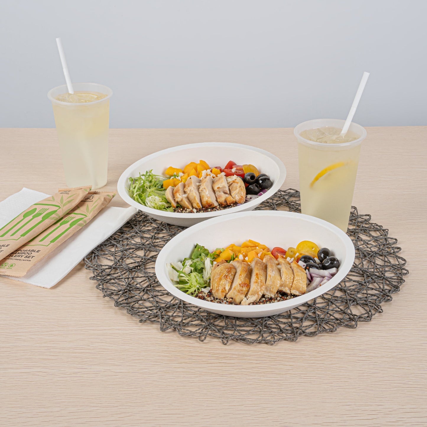 Pulp Safe No PFAS Added 16 oz Oval White Sugarcane / Bagasse Bowl - Home Compostable - 8 3/4" x 6 3/4" x 2 1/4" - 25 count box
