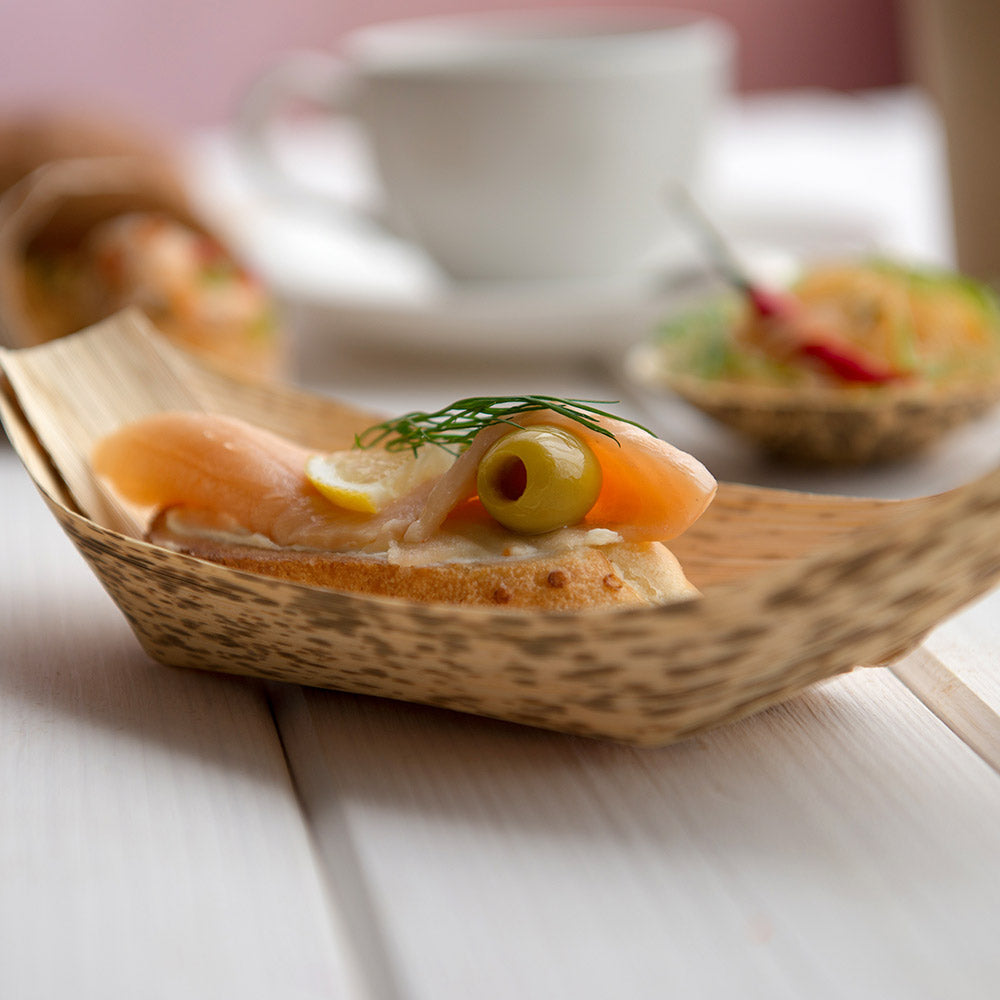 Bambuddha Natural Bamboo Large Food Tray / Boat - 8 1/2" x 4" x 3/4" - 200 count box