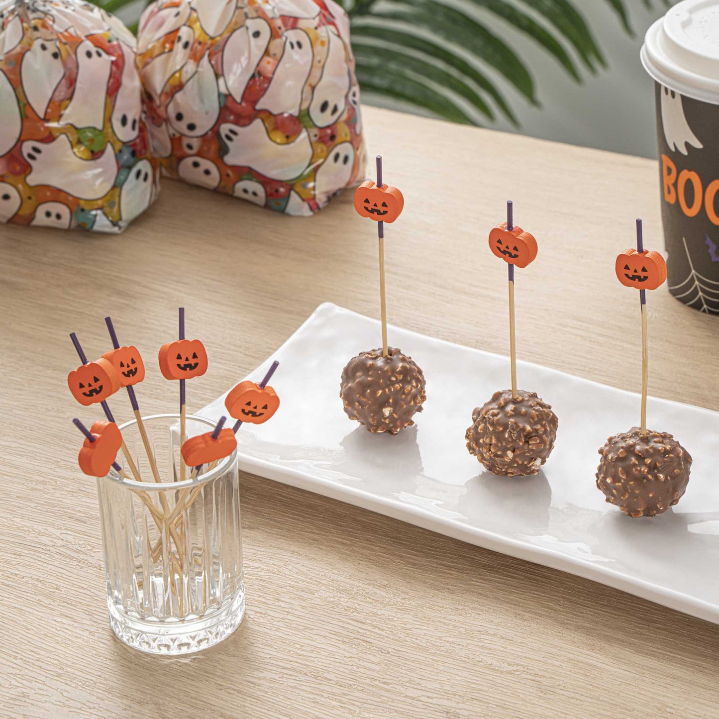 Pixy Orange Bamboo Jack-o-Lantern Pick - 4" x 3/4" - 1000 count box