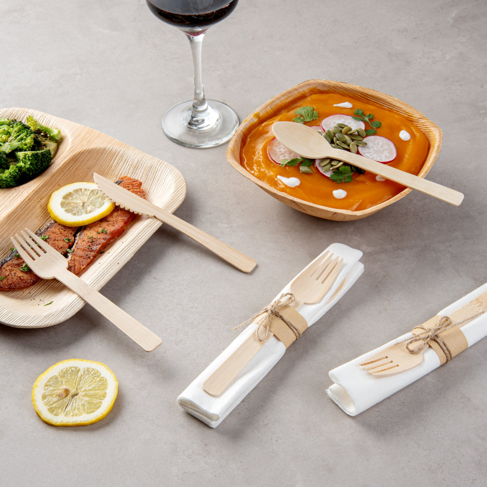 Natural Bamboo Flatware Set - with White Napkin - 6 3/4" x 3 1/4" x 3/4" - 100 count box