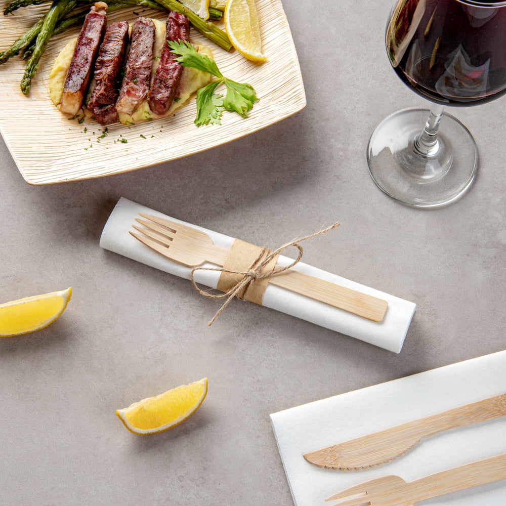 Bambuddha Natural Bamboo Fork / Knife Set - with White Napkin - 6 3/4" x 3 1/4" x 3/4" - 100 count box