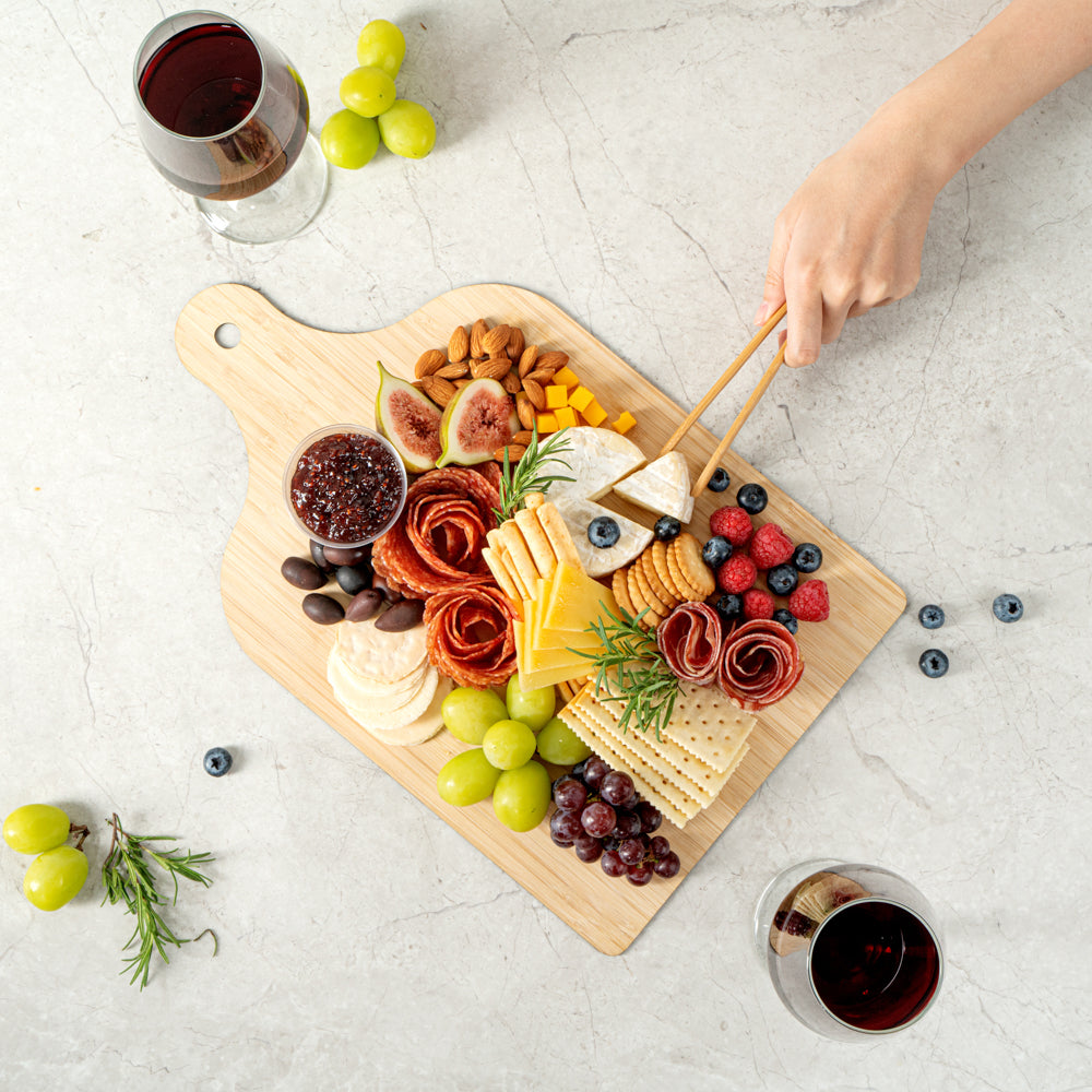 Nature Tek Bamboo Disposable Cheese / Charcuterie Board - 15 3/4" x 9 3/4" - 20 count box