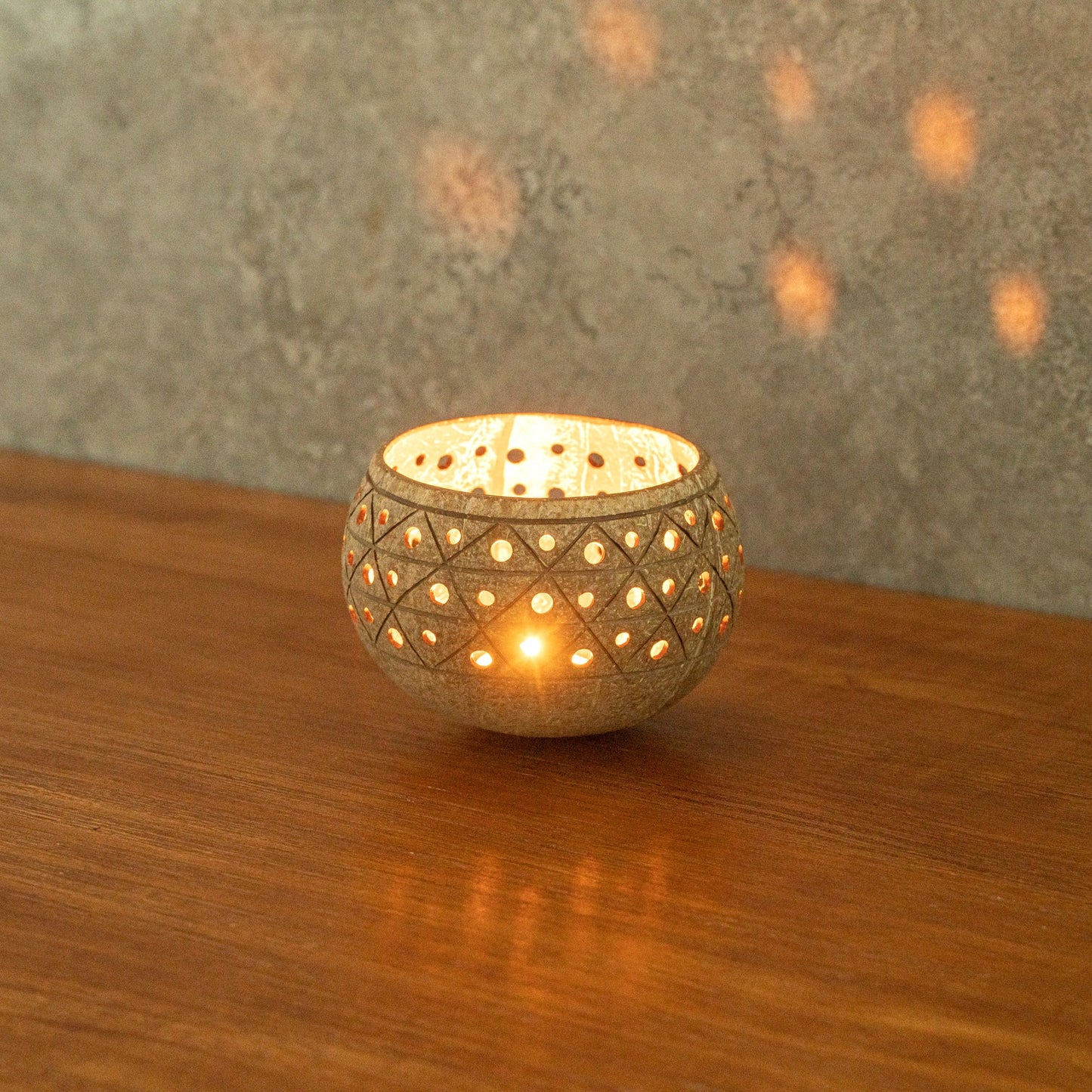 Coco Casa Tan Handmade Coconut Shell Candle Holder - Geometric Pattern - 4" x 4" x 3 1/4" - 1 count box