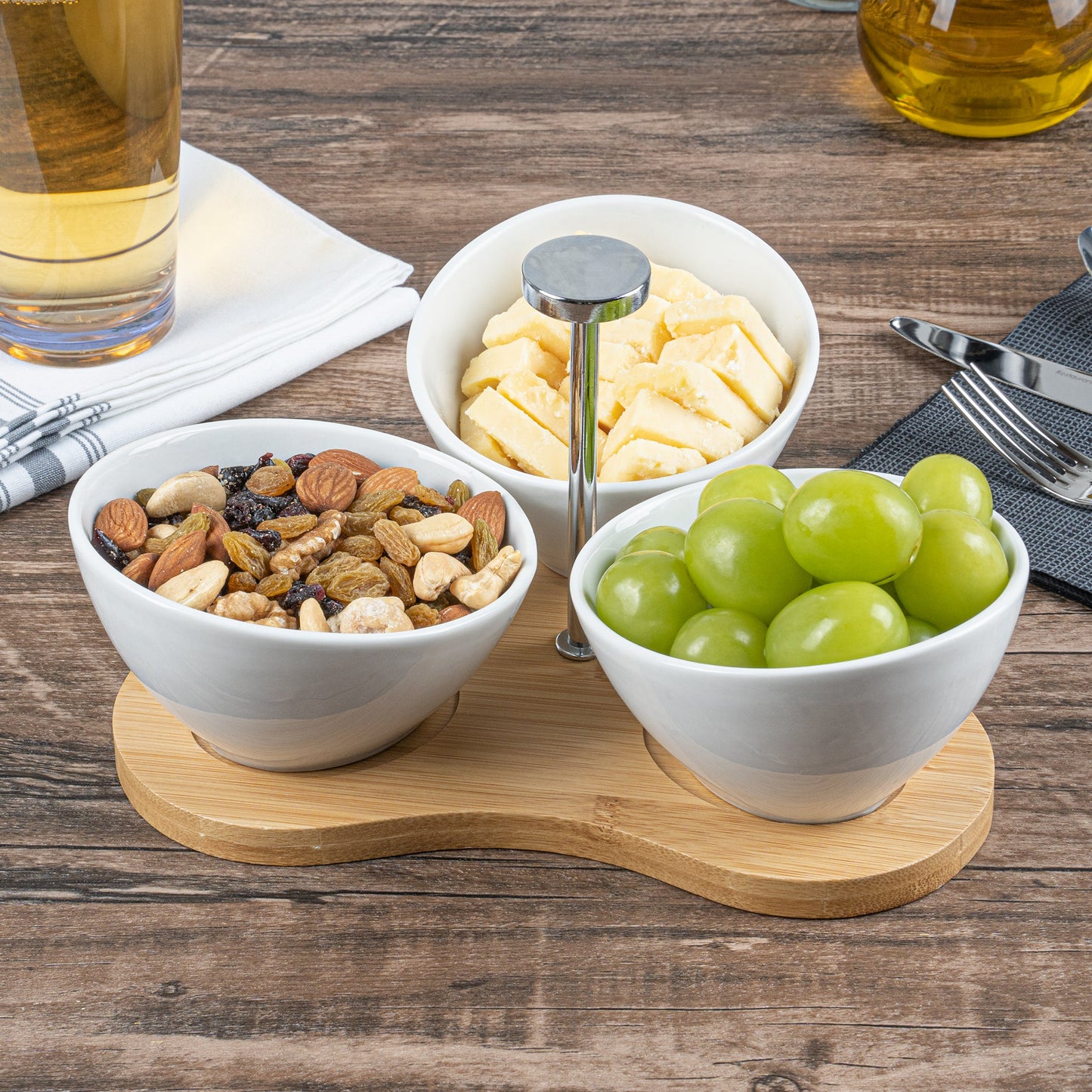 Chef 101 15 oz Rectangle White Porcelain Incline Bowl Set - 3 Bowls, Bamboo Tray - 8 3/4" x 8" x 5" - 1 count box
