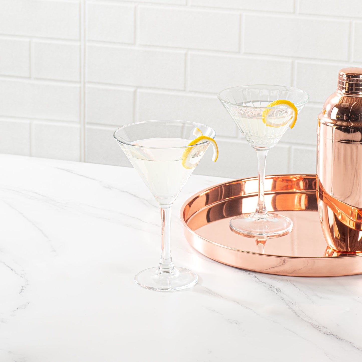 Cascata 9 oz Cocktail Martini Glass - 4 1/2" x 4 1/2" x 7" - 6 count box