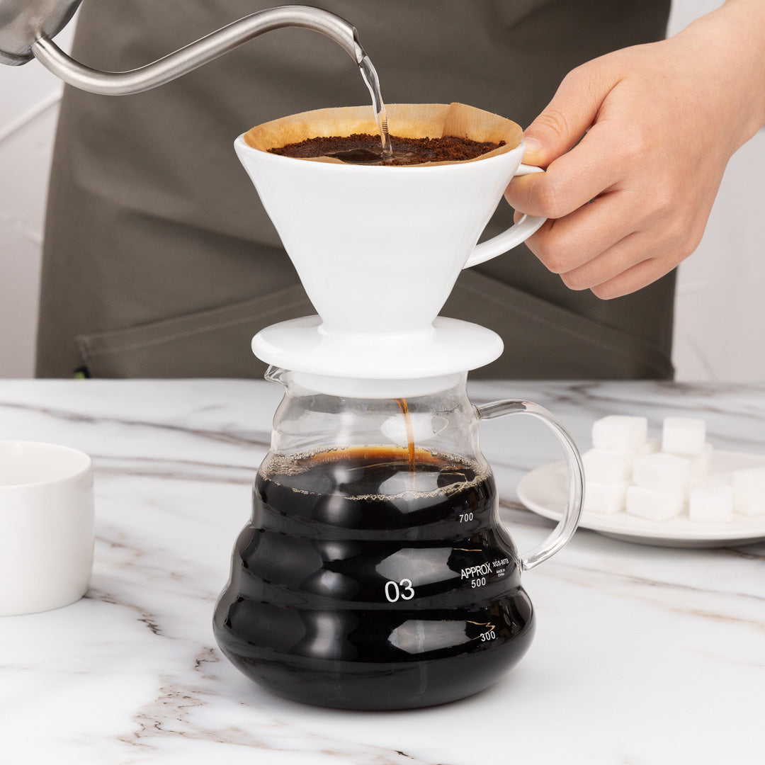 Restpresso 25 oz Round Clear Glass Range Coffee Server / Carafe - 3 1/4" x 3 1/4" x 4 3/4" - 1 count box