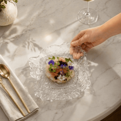 Vetri Abstract Clear Glass Seashell Serving Plate - 8 3/4" x 6 3/4" x 1 3/4" - 1 count box