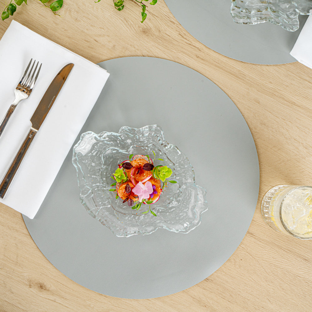 Vetri Abstract Clear Glass Seashell Serving Plate - 8 3/4" x 6 3/4" x 1 3/4" - 6 count box
