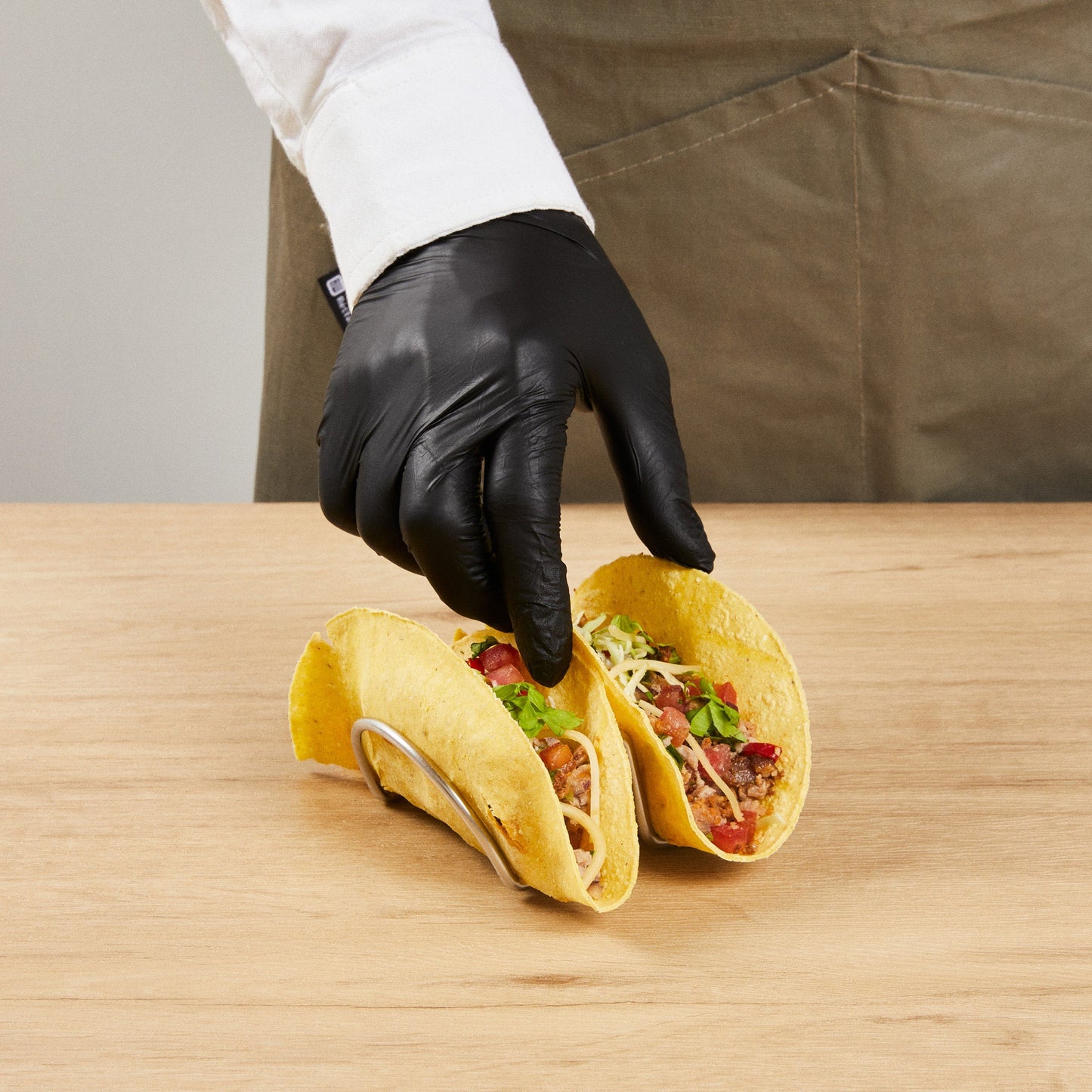 Met Lux Rectangle Silver Stainless Steel Duo Taco Rack Stand - 2 Tacos - 4 1/4" x 3 1/4" x 1 1/2" - 1 count box