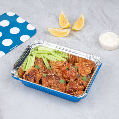 Foil Lux 16 oz Rectangle Blue Aluminum Take Out Container - with Polka Dot Paper Lid - 7 1/4" x 5 1/4" x 2" - 200 count box