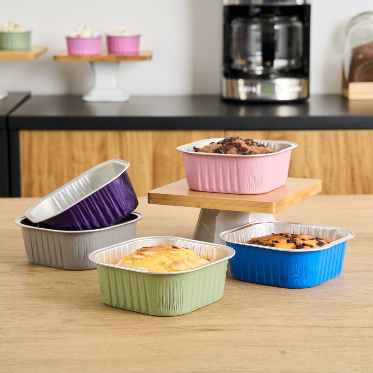 Foil Lux 10 oz Square Blue Aluminum Baking Cup - 4 1/4" x 4 1/4" x 1 1/2" - 100 count box