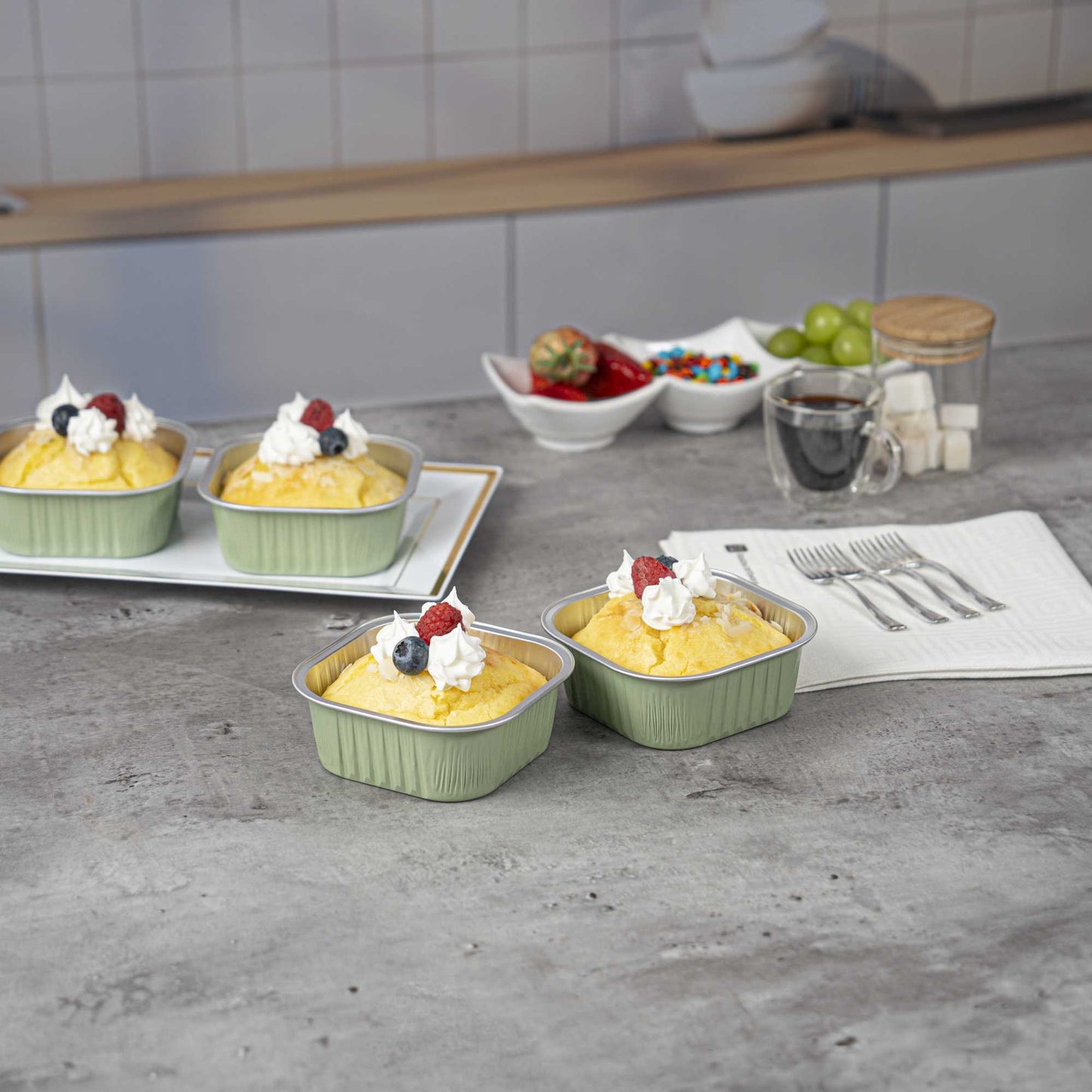 Foil Lux 10 oz Square Pistachio Green Aluminum Baking Cup - 4 1/4" x 4 1/4" x 1 1/2" - 100 count box