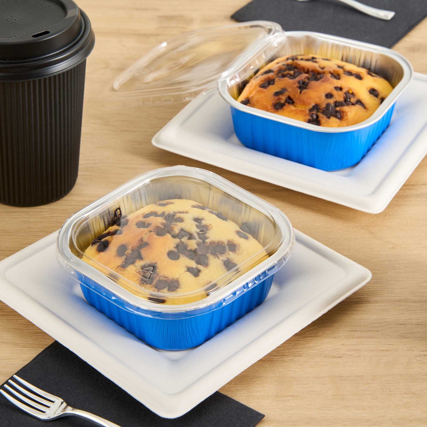 Foil Lux Square Clear Plastic Flat Lid - Fits 10 oz Aluminum Baking Cup - 4 1/2" x 4 1/2" - 100 count box