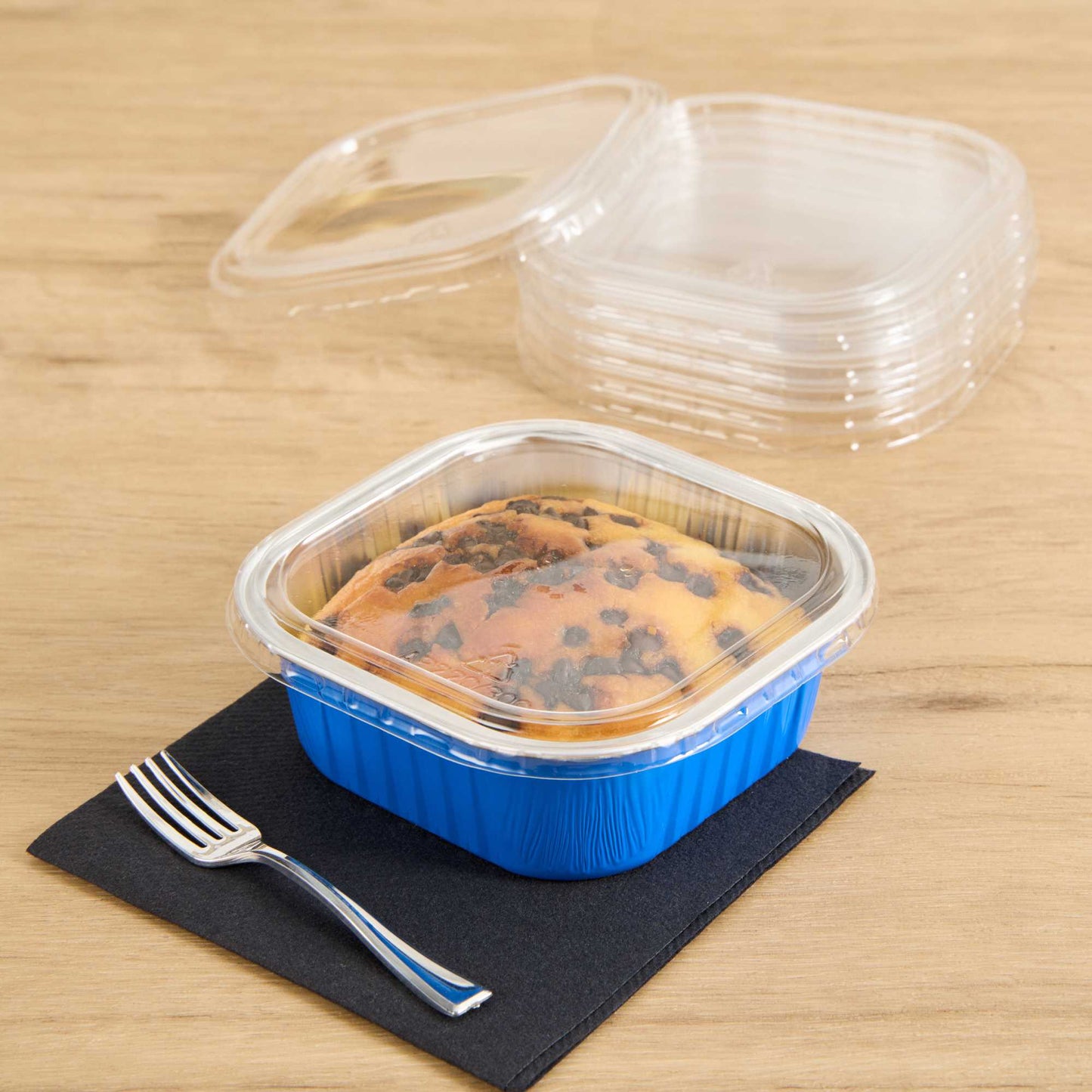 Foil Lux Square Clear Plastic Flat Lid - Fits 10 oz Aluminum Baking Cup - 4 1/2" x 4 1/2" - 100 count box