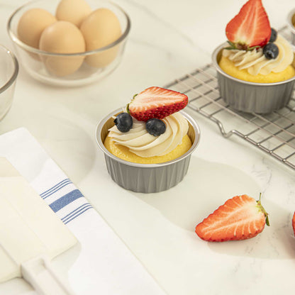 Foil Lux 4 oz Round Gray Aluminum Baking Cup - Lids Available - 3 1/4" x 3 1/4" x 1 1/2" - 100 count box