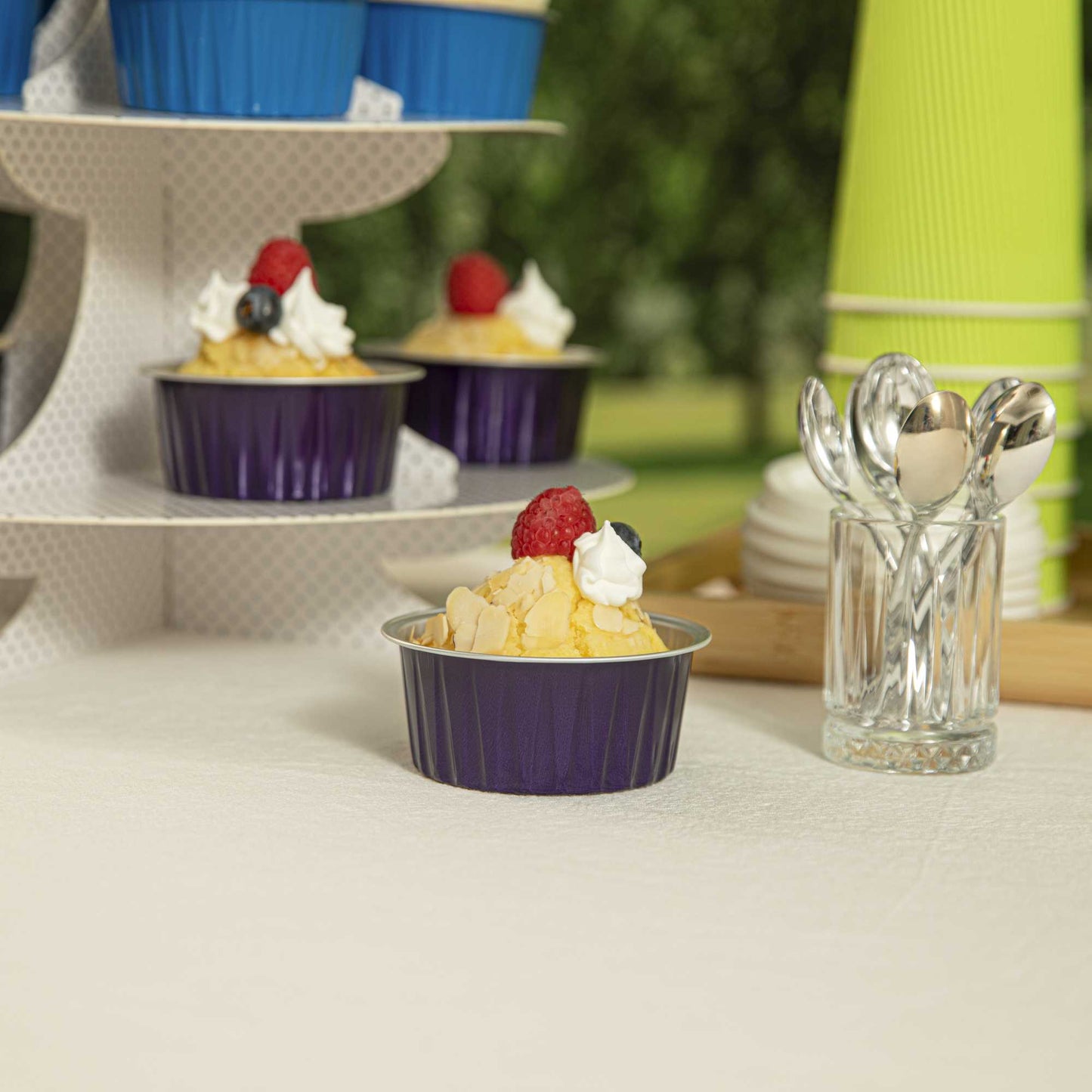 Foil Lux 4 oz Round Purple Aluminum Baking Cup - Lids Available - 3 1/4" x 3 1/4" x 1 1/2" - 100 count box