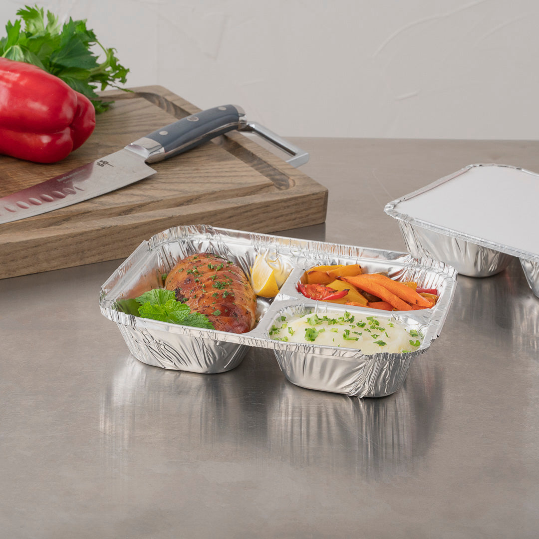 Foil Lux 23 oz Rectangle Silver Aluminum Take Out Tray - 3-Compartment - 8 1/2" x 6 1/2" x 1 3/4" - 100 count box