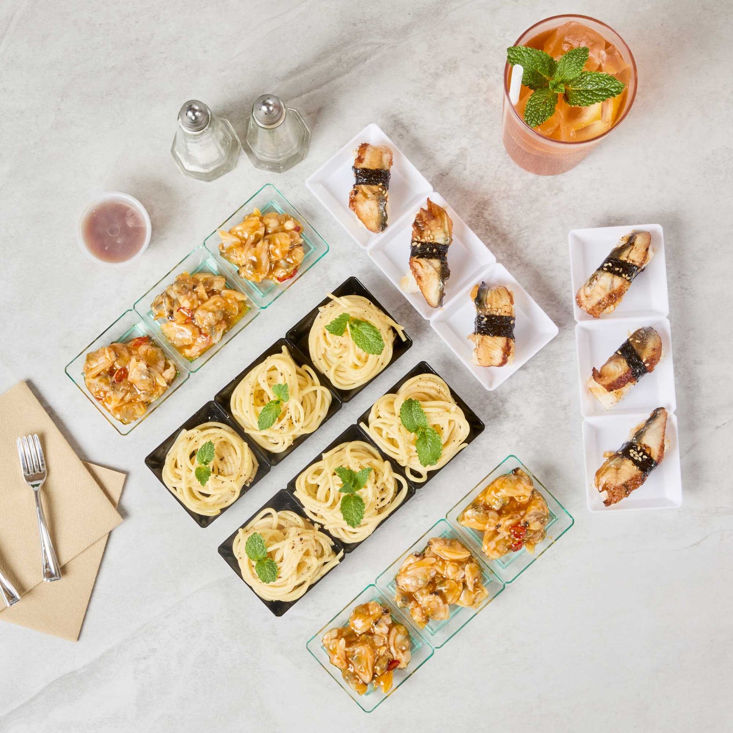 Mini Serve Rectangle Black Plastic Terzetto Mini Plate - 3 Compartments - 7 1/2" x 2 1/2" x 1/2" - 20 count box