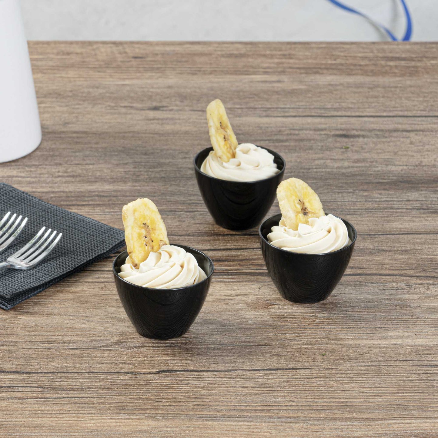 Mini Serve 2 oz Round Black Plastic Mini Tasting Bowl - 2" x 2" x 1 1/2" - 100 count box